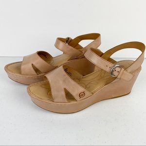 BORN Du Jour Leather Wedge Sandal 10